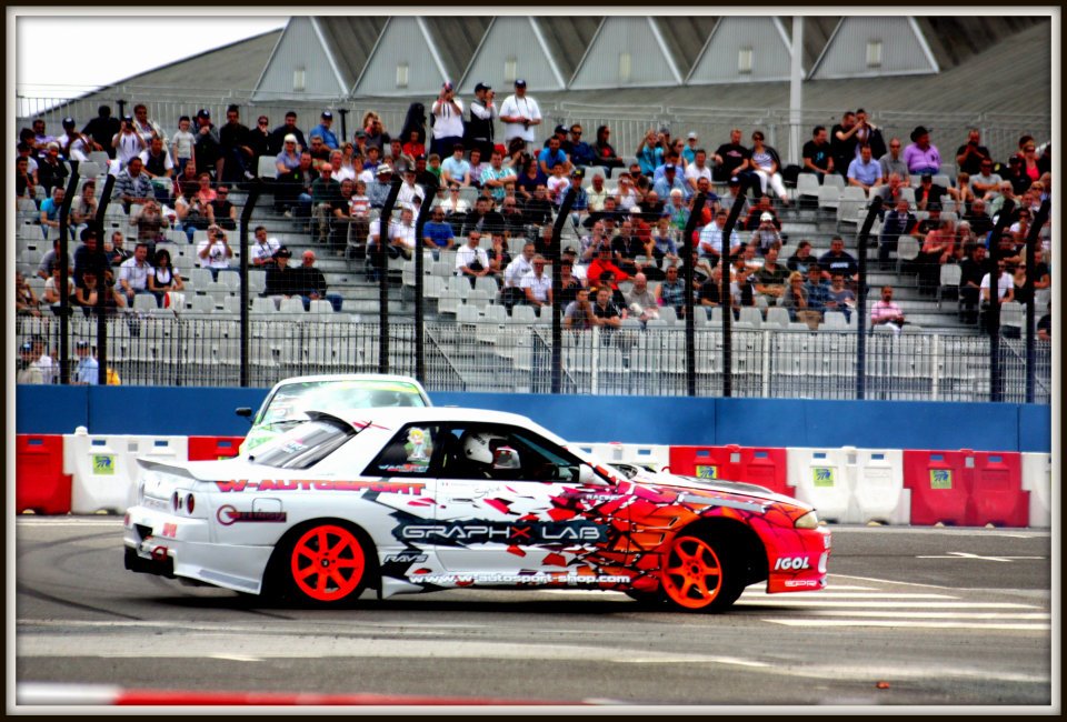 Démo pour l'Euro Race Car sur l'ovale de Tours 